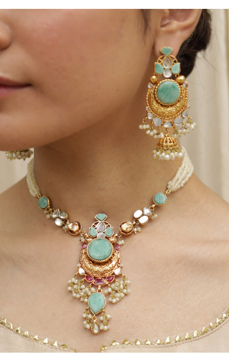 Zainab (Mala)